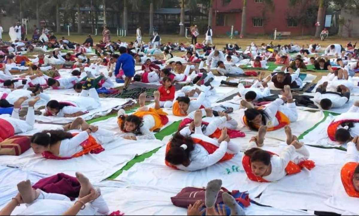 महिला योग शक्ति दिवस पर प्रेरणादाई योग कार्यक्रम